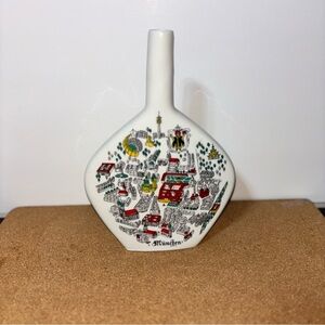 💐Empty Porcelain Munchen Bottle Escorial Grun Cordial Germany 375ml